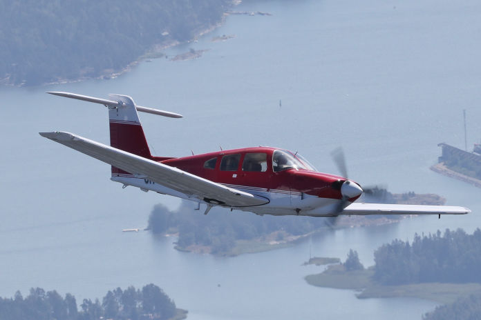 PIPER Turbo Arrow IV